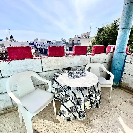 Apt On The Street Of Bars&nightclubs In 11 * Αγία Νάπα